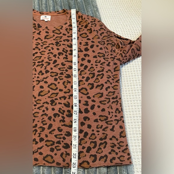 Sundry evereve leopard Sweatshirt - Picture 5 of 8